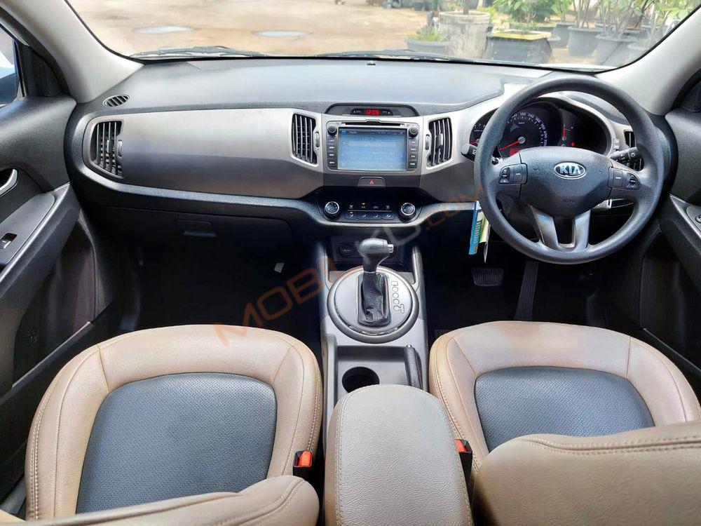 Mobil Kia Sportage 2014