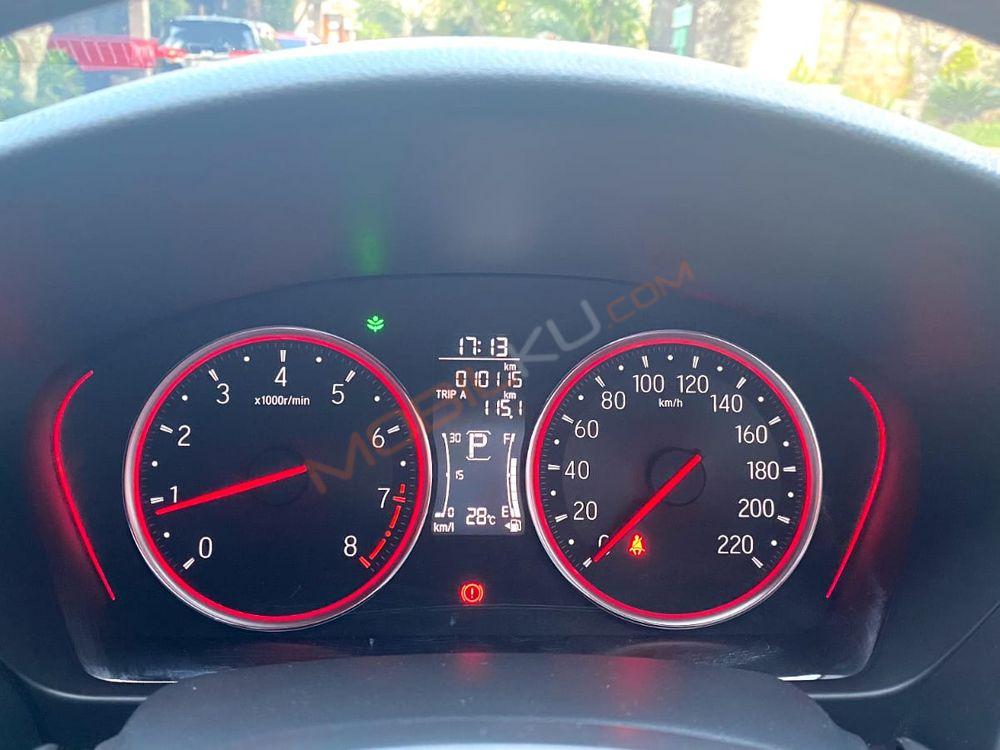 Mobil Honda Civic Hatchback 2021