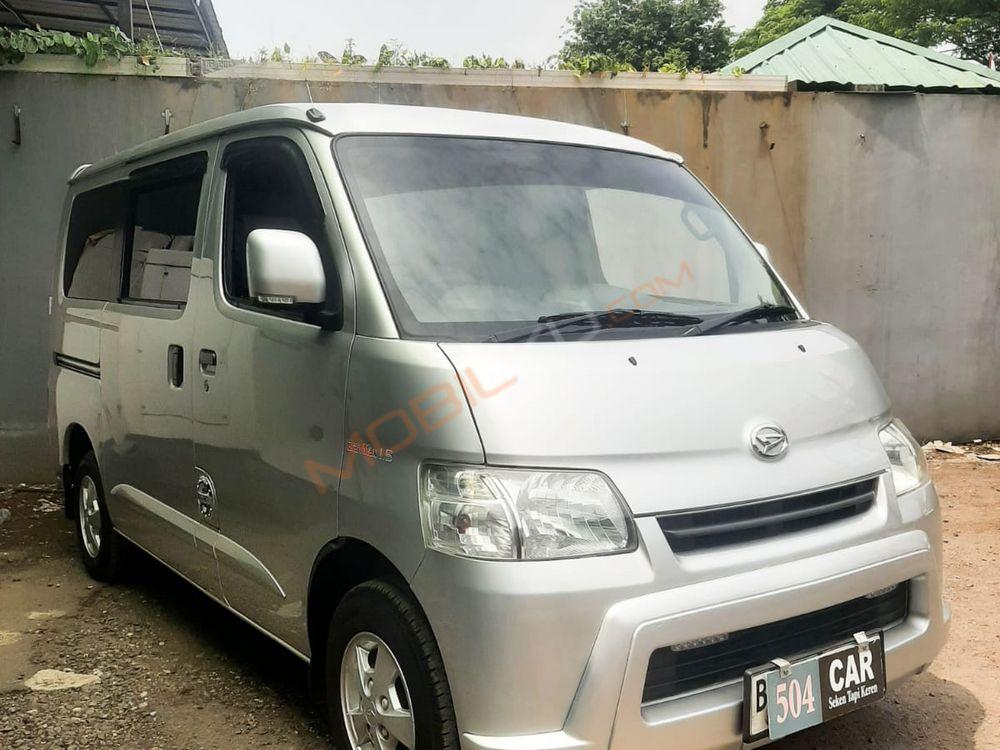 Mobil Daihatsu Gran Max 2018