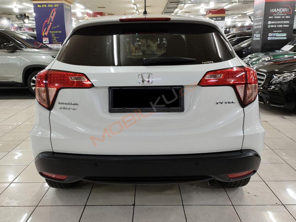 Mobil Honda HR-V 2016