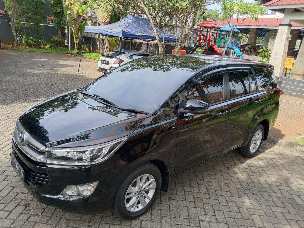 Mobil Toyota Kijang Innova 2020