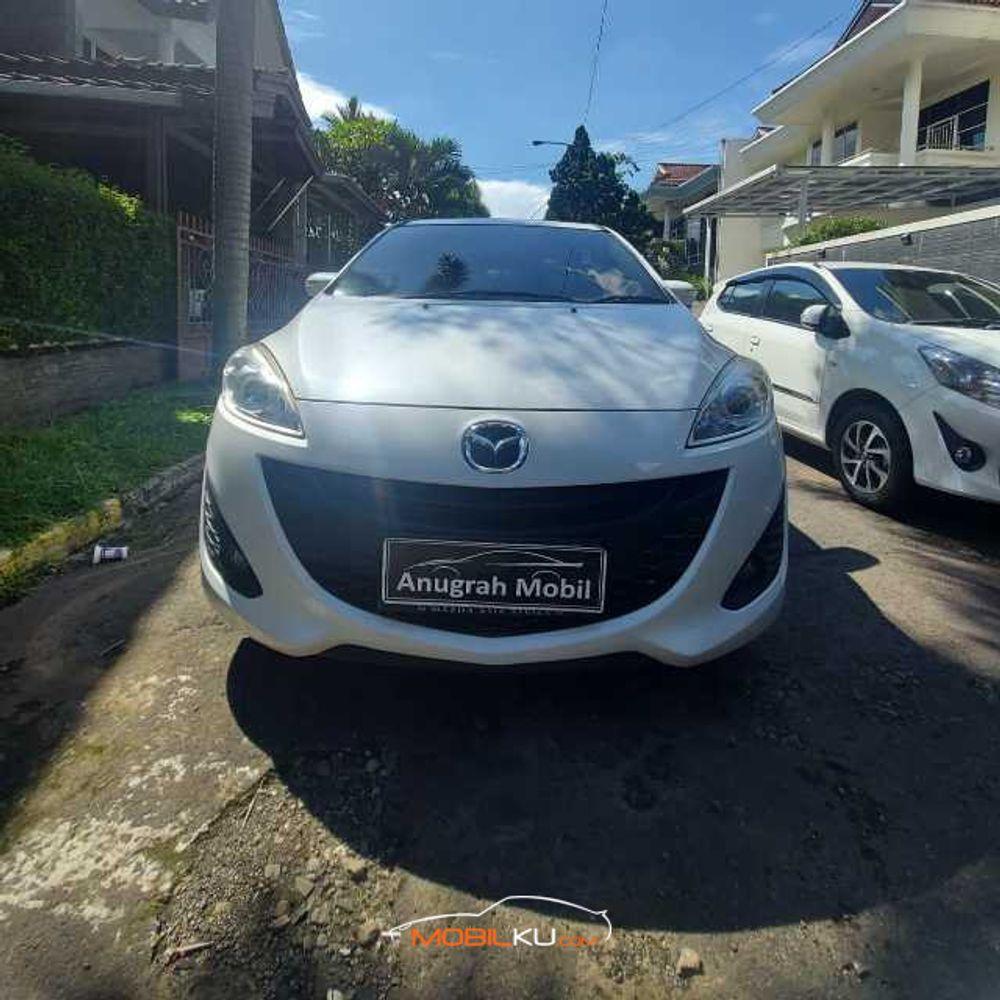 Mobil Mazda 5 2017