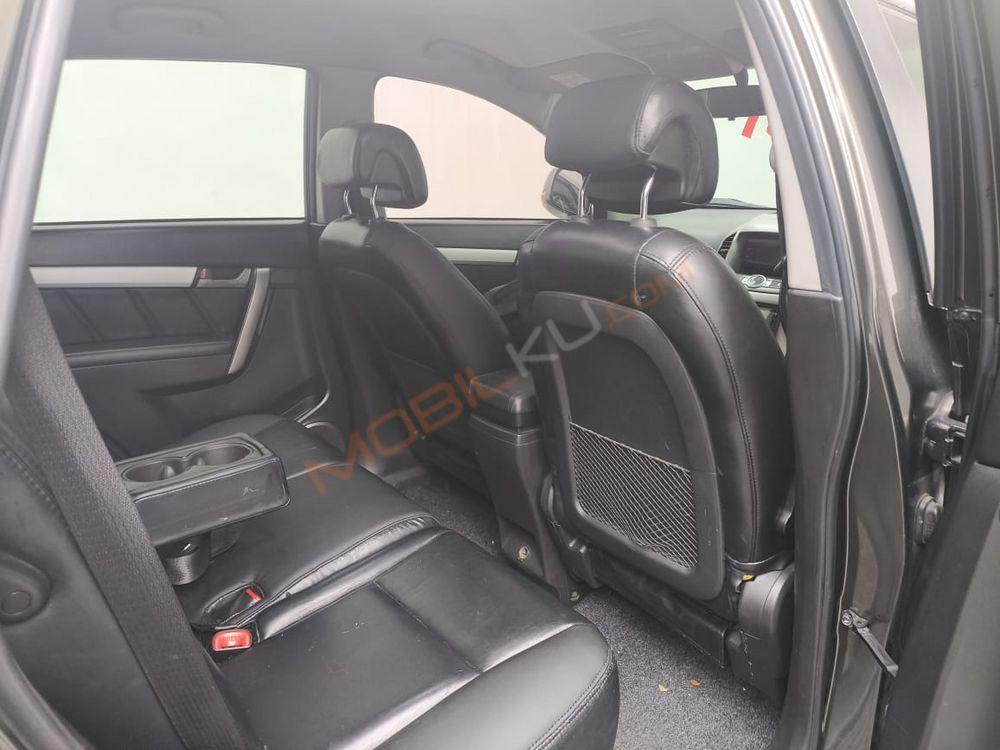 Mobil Chevrolet Captiva 2015