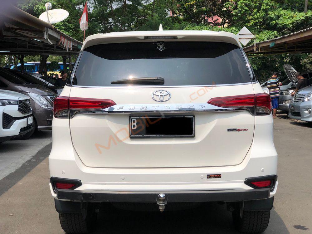 Mobil Toyota Fortuner 2019