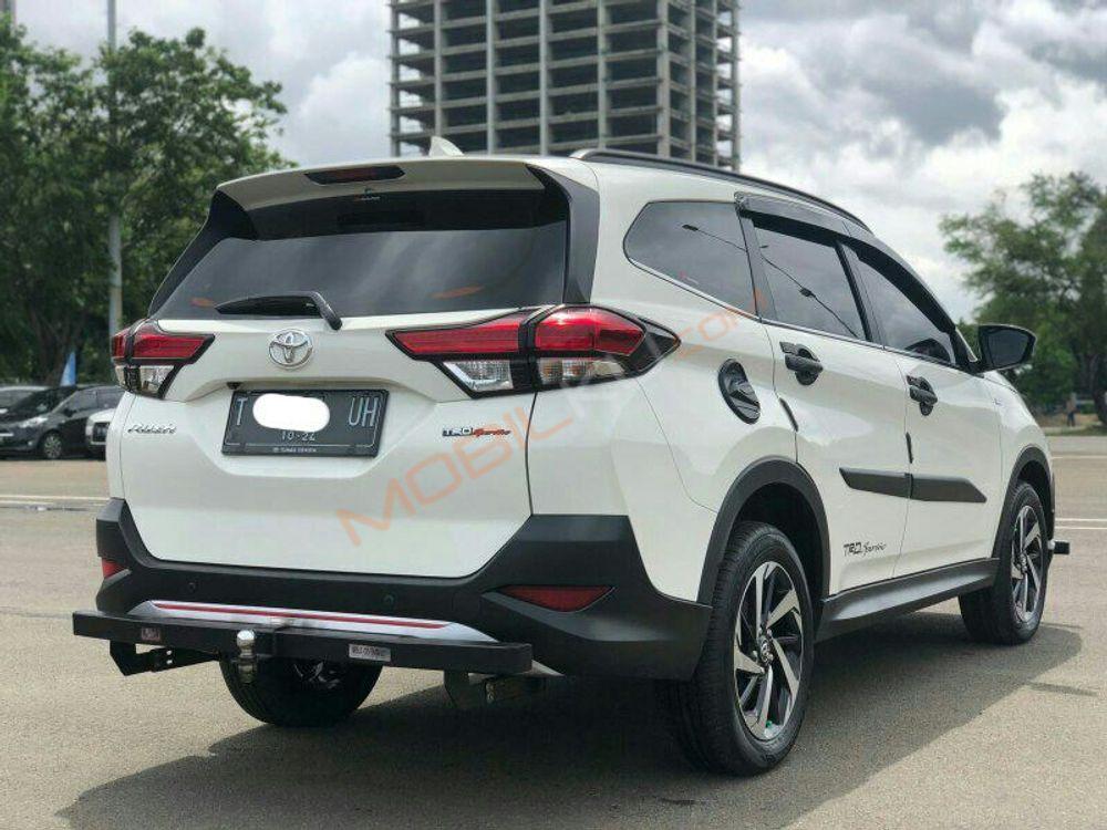 Mobil Toyota Rush 2019