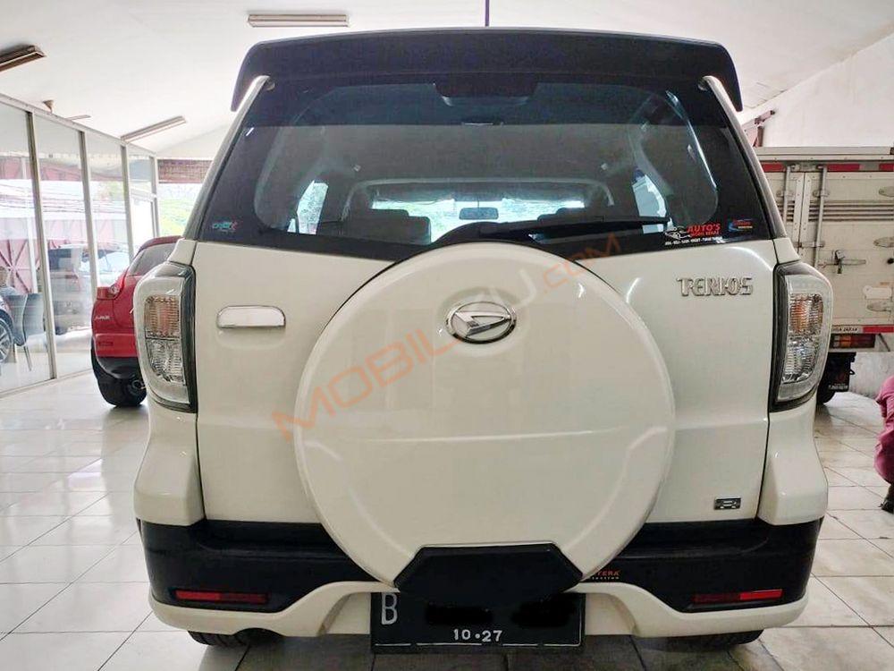 Mobil Daihatsu Terios 2017