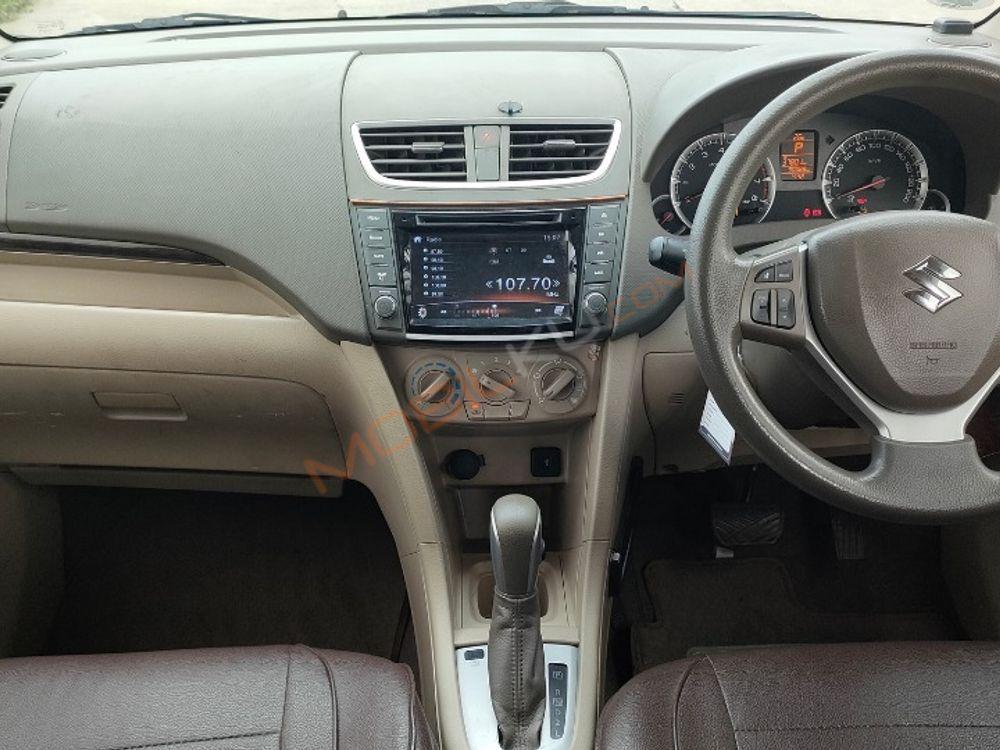 Mobil Suzuki Ertiga 2016