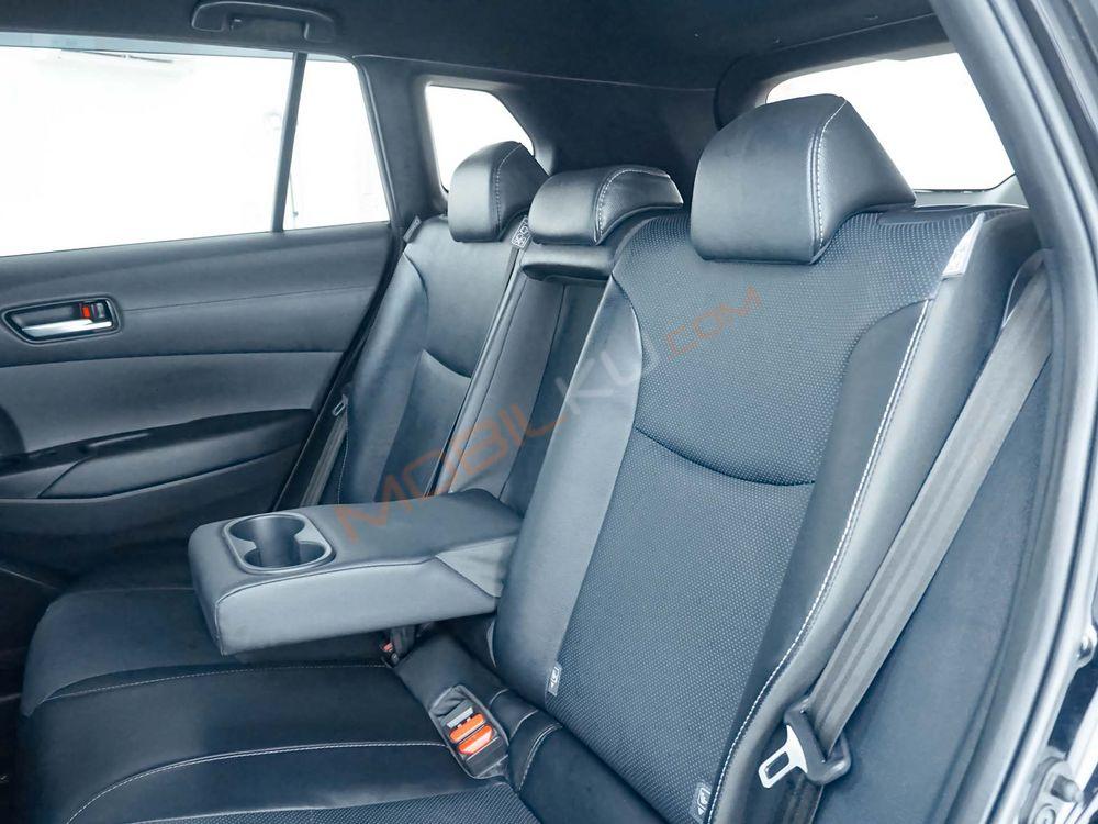 Mobil Toyota Corolla Cross 2022