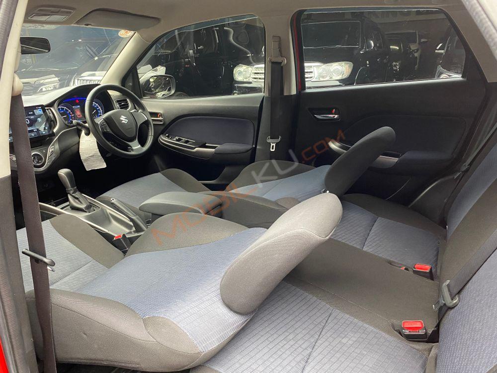 Mobil Suzuki Baleno 2019