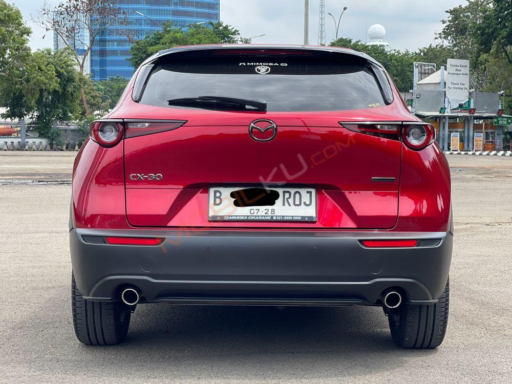 Mobil Mazda CX-30 2023