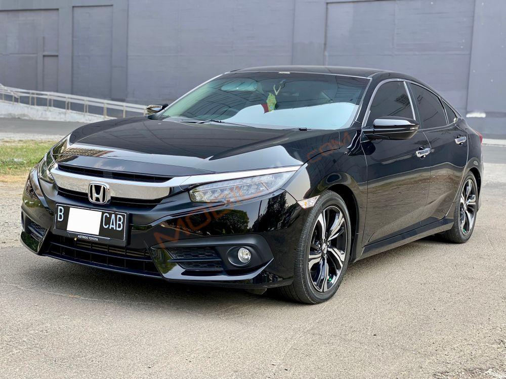 Mobil Honda Civic Sedan 2017