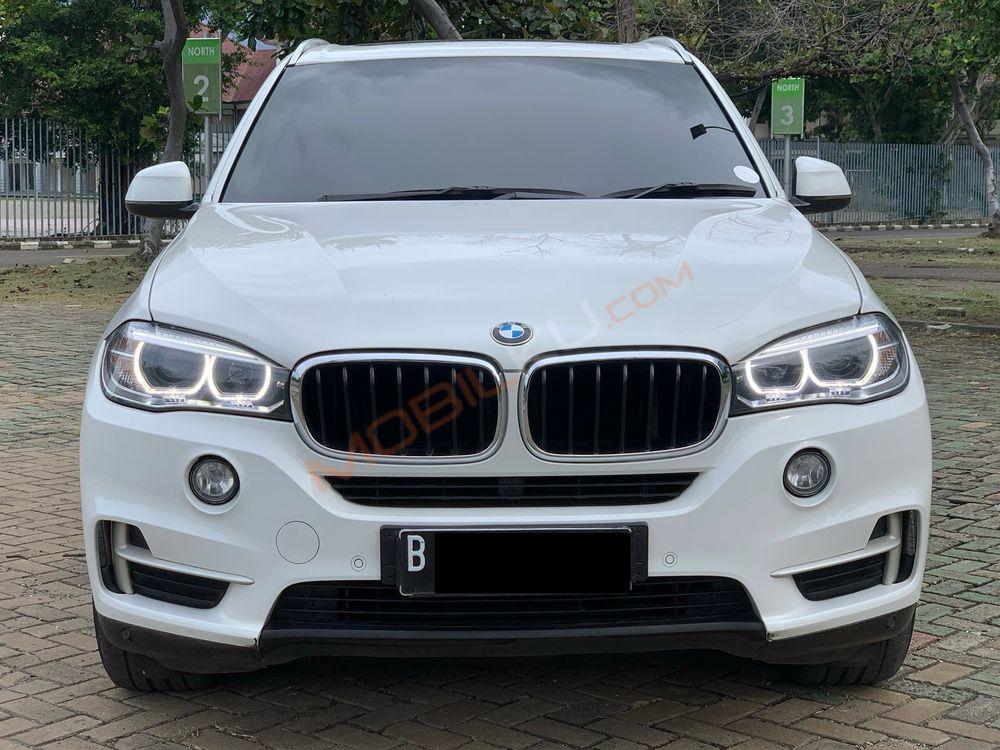 Mobil BMW X5 2016