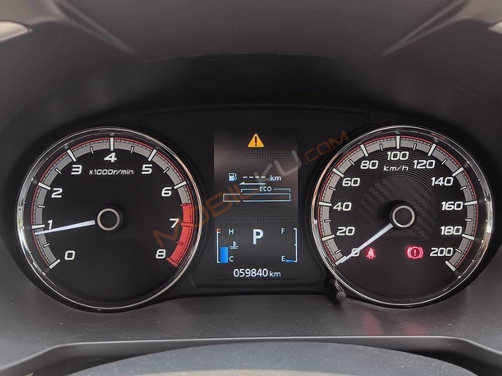 Mobil Mitsubishi Xpander 2021