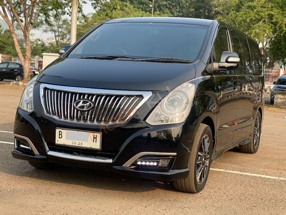 Mobil Hyundai H-1 2018