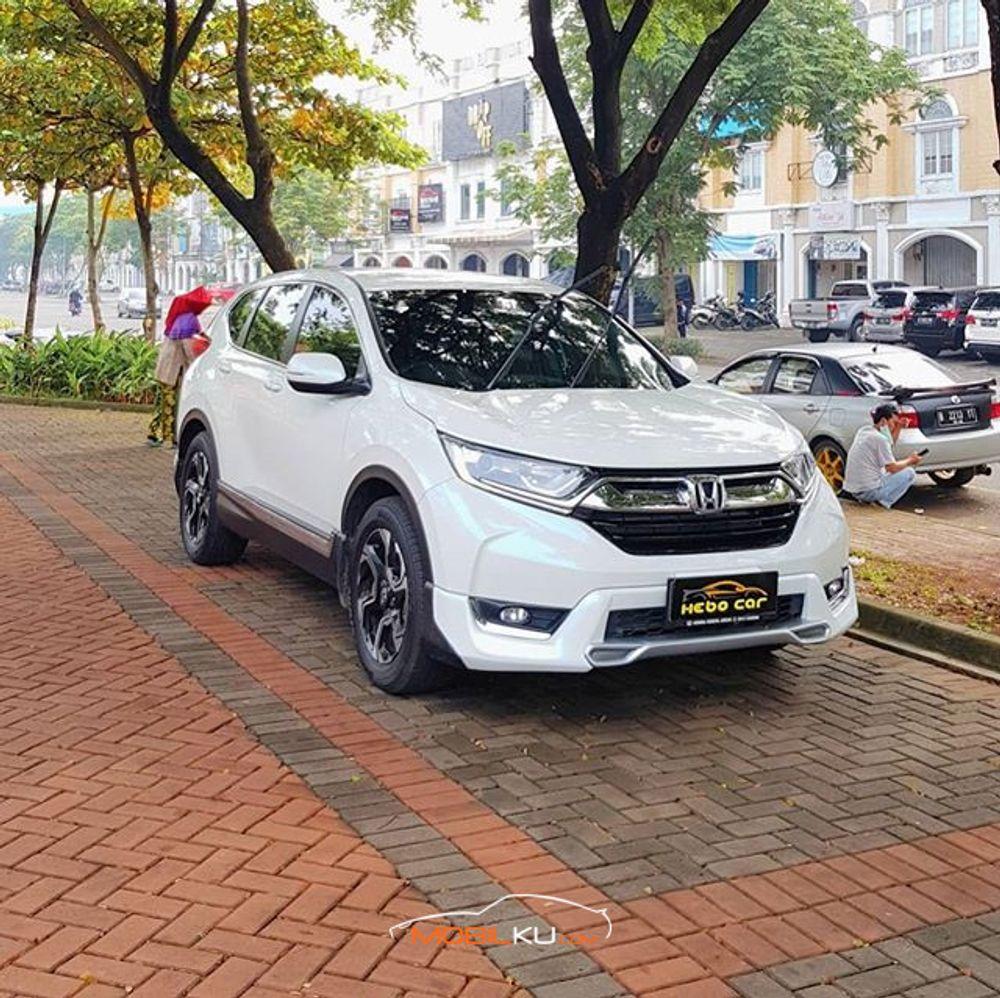 Mobil Honda CR-V 2017