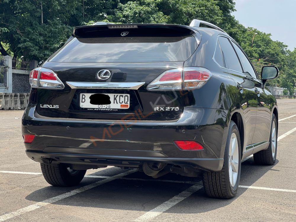 Mobil Lexus RX 2013