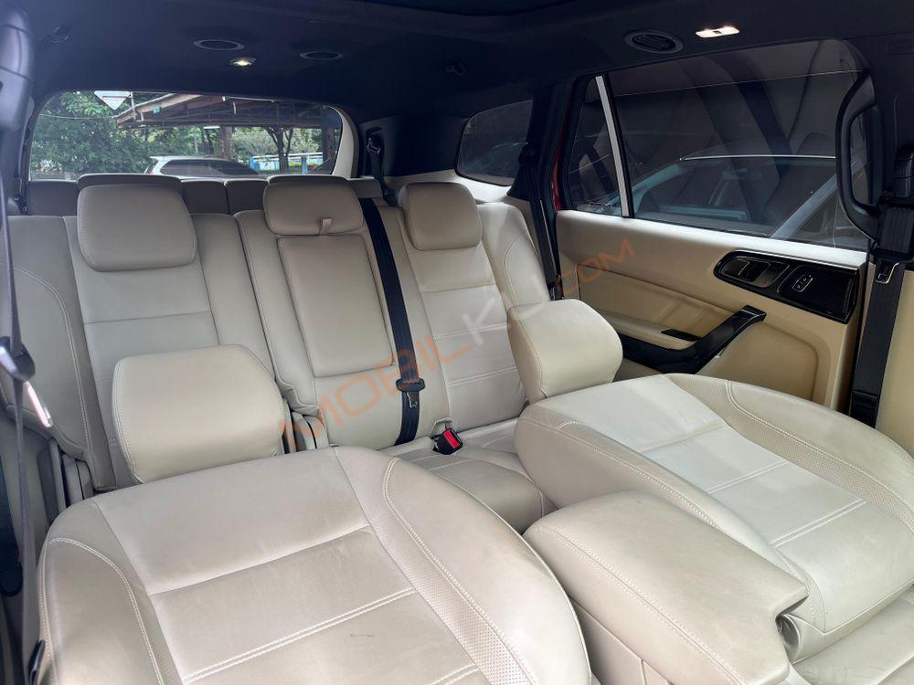 Mobil Ford Everest 2016