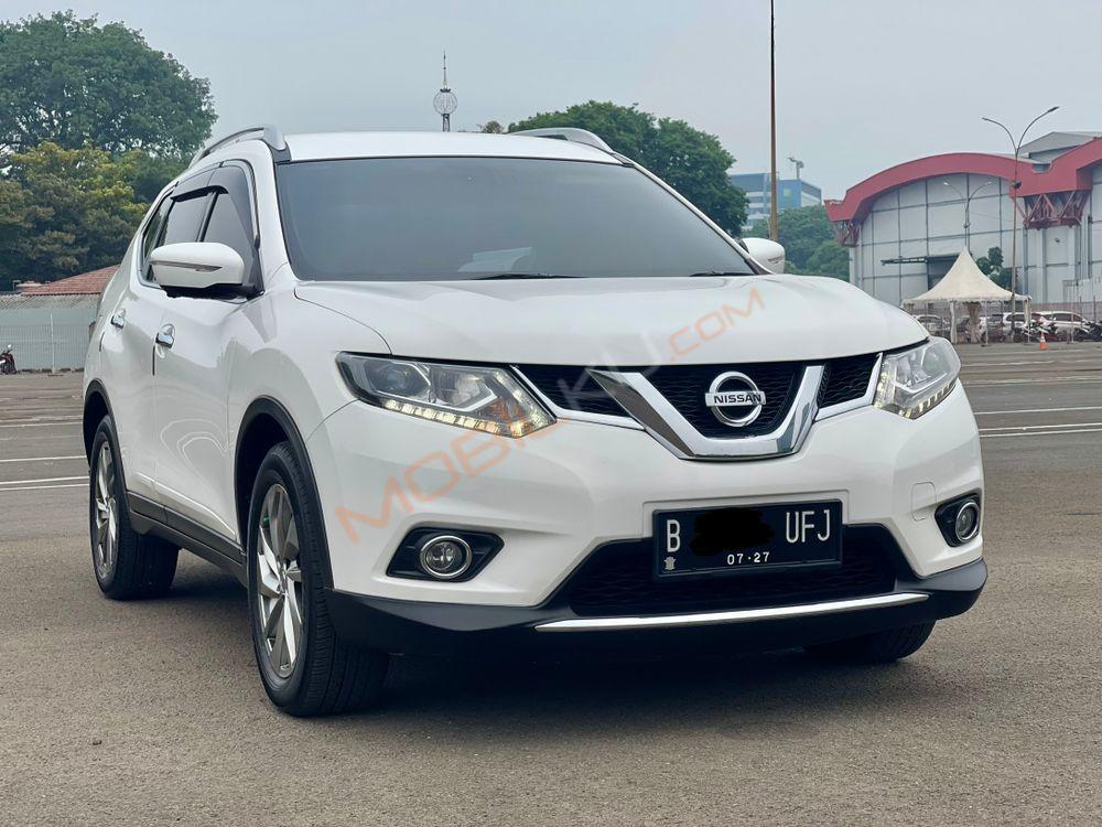 Mobil Nissan X-Trail 2017