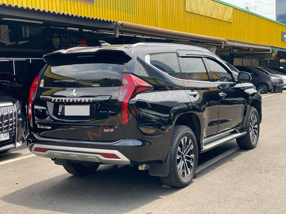 Mobil Mitsubishi Pajero Sport 2022
