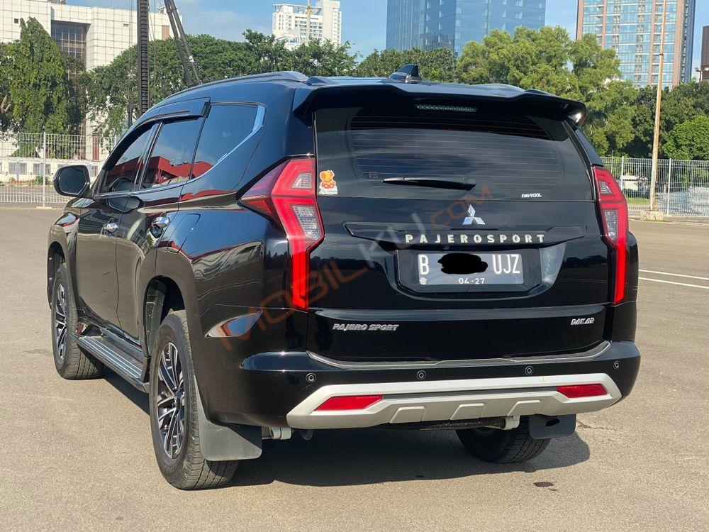Mobil Mitsubishi Pajero Sport 2022