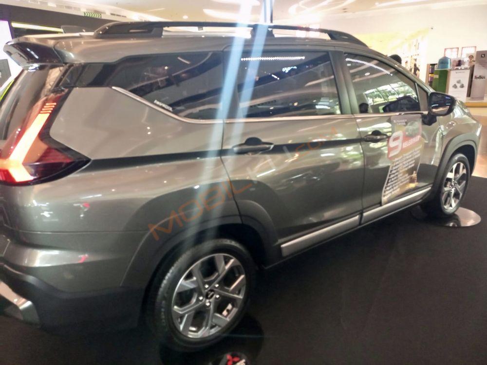 Mobil Mitsubishi Xpander Cross 2023