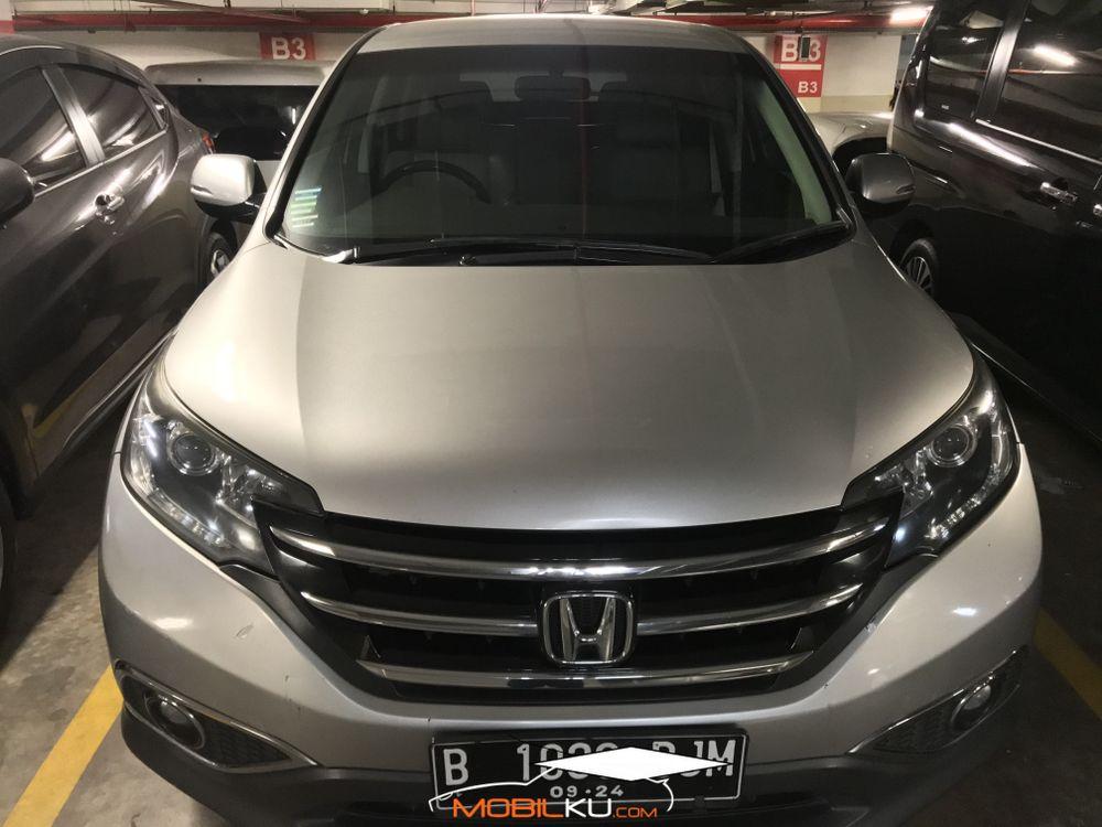 Mobil Honda CR-V 2014