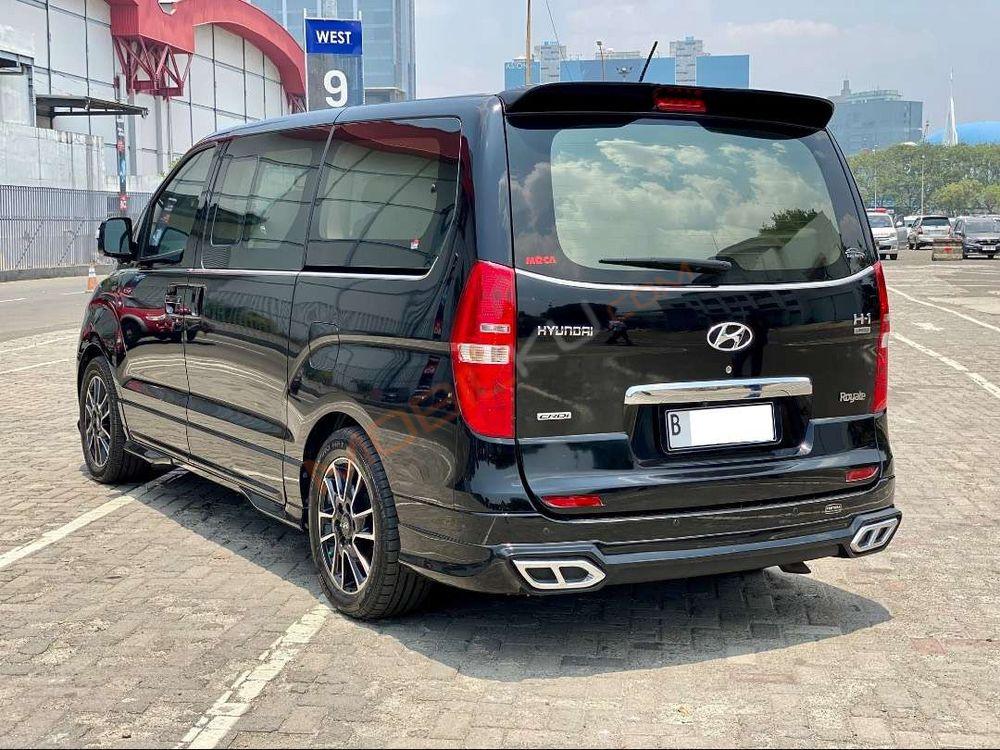 Mobil Hyundai H-1 2018