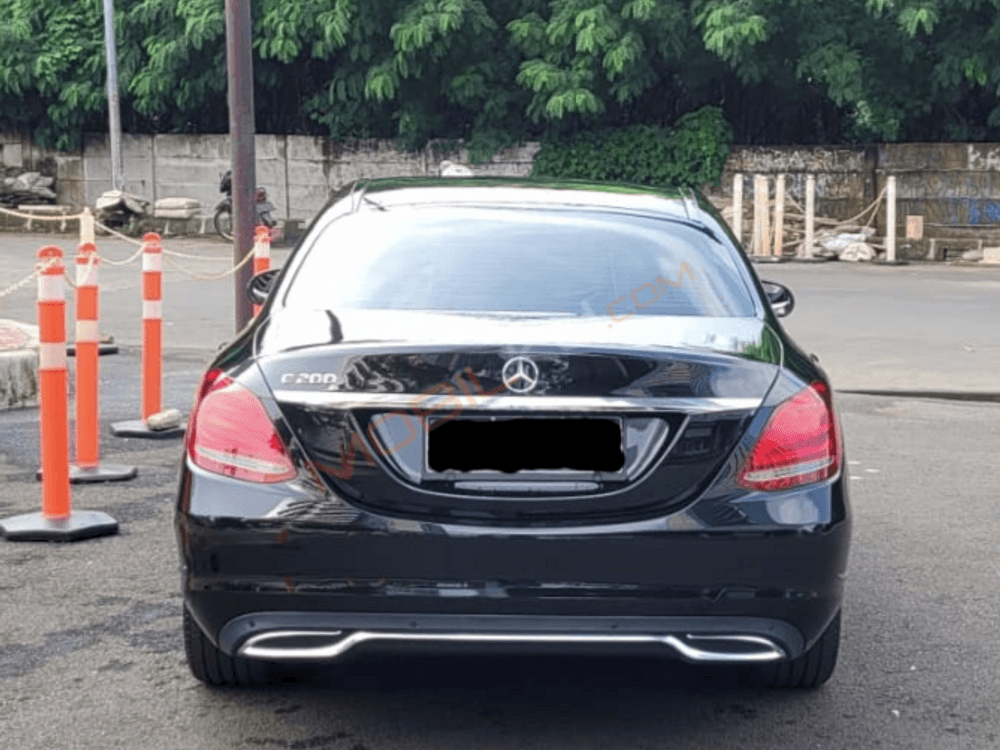 Mobil Mercedes-Benz C-Class 2014