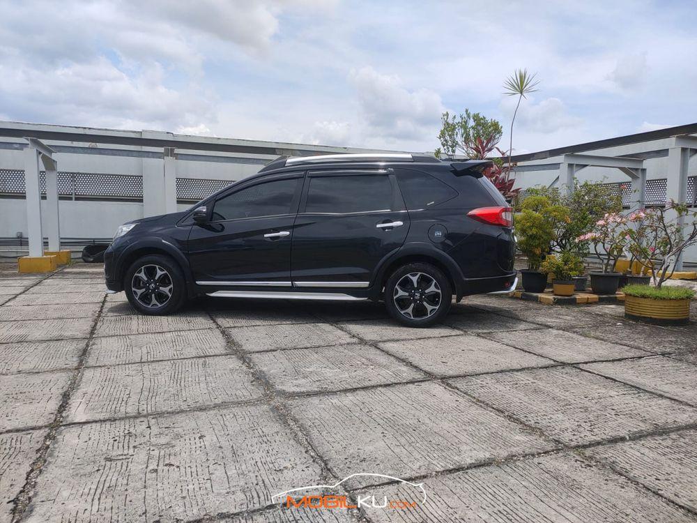 Mobil Honda BR-V 2016