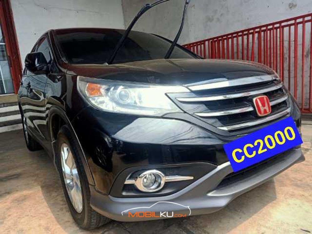 Mobil Honda CR-V 2013