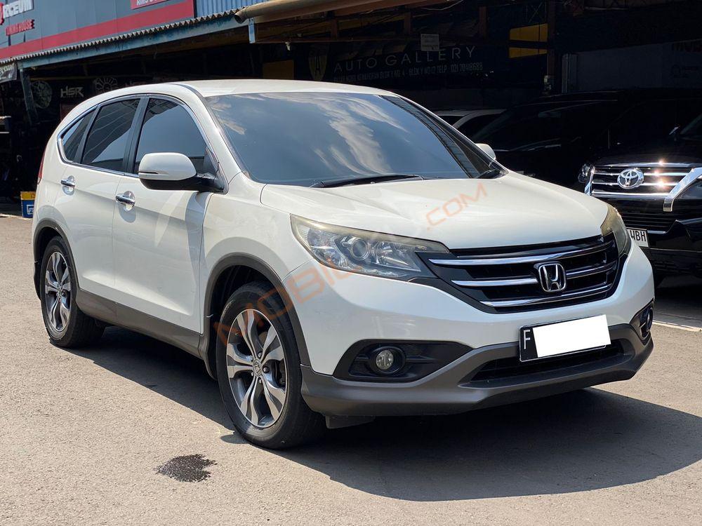 Mobil Honda CR-V 2012