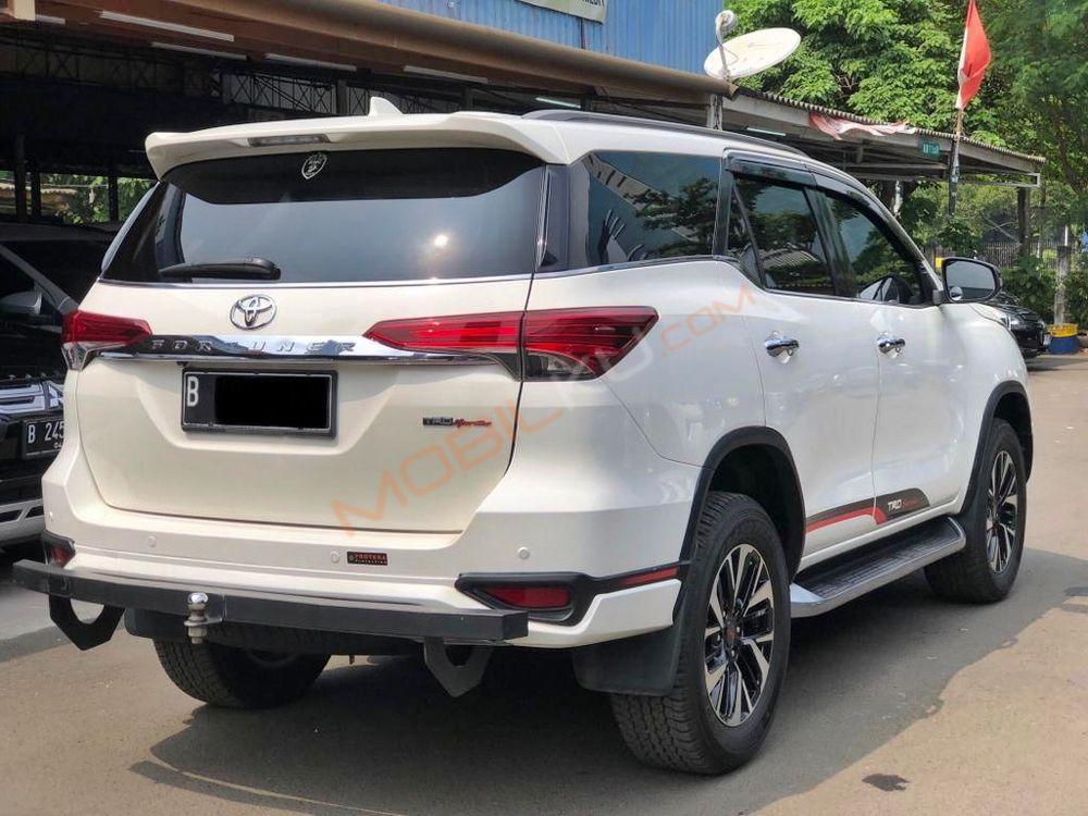 Mobil Toyota Fortuner 2019