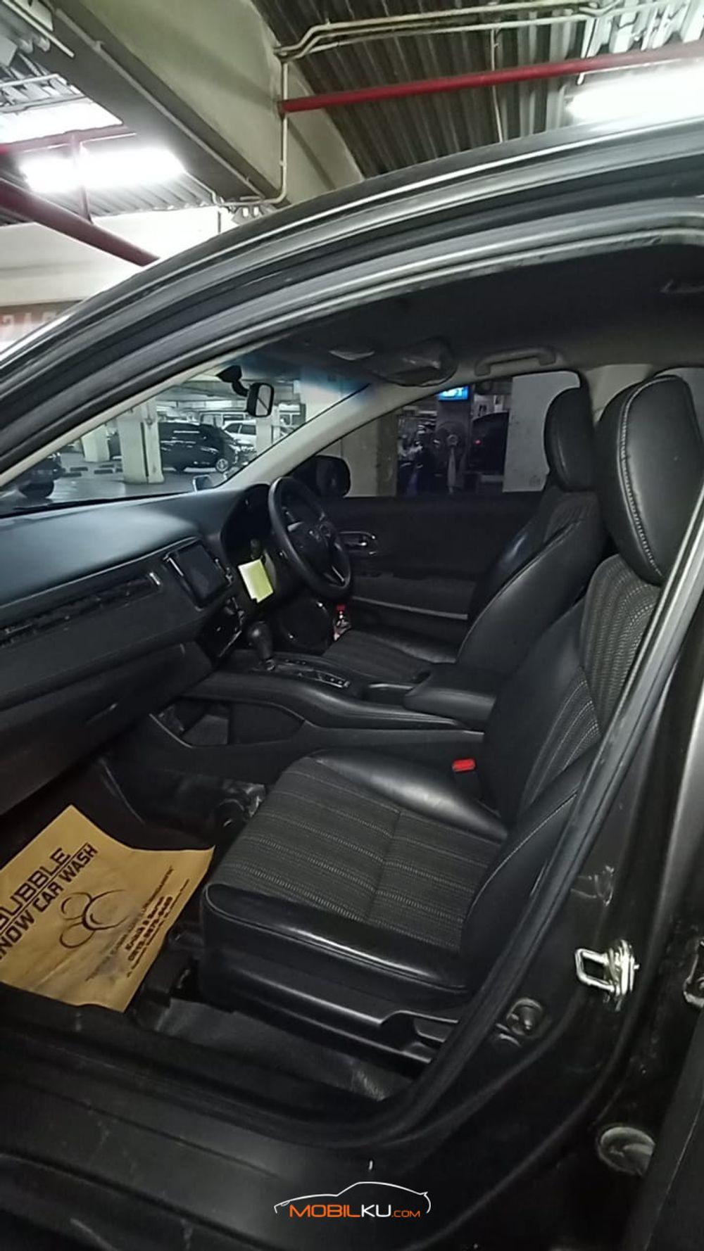 Mobil Honda HR-V 2018