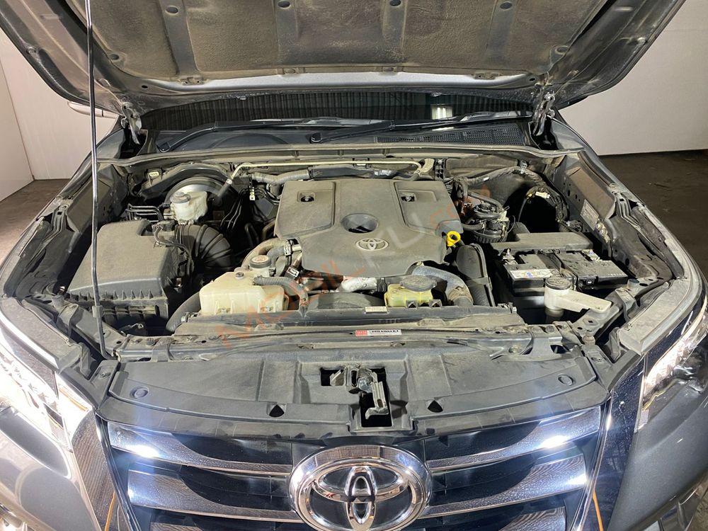 Mobil Toyota Fortuner 2018