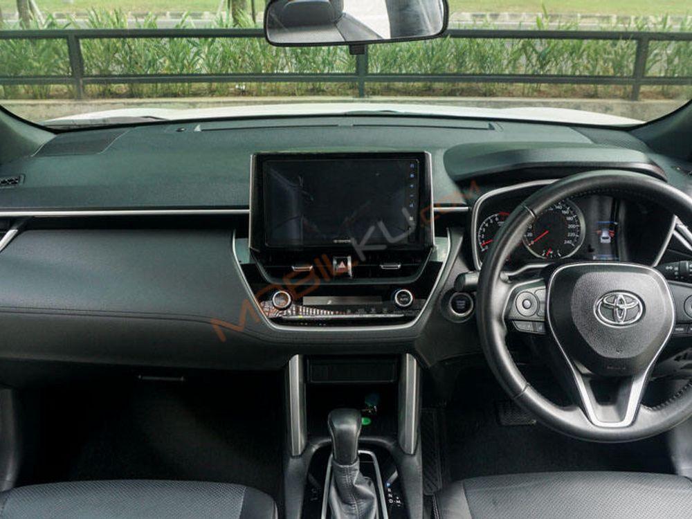 Mobil Toyota Corolla Cross 2020