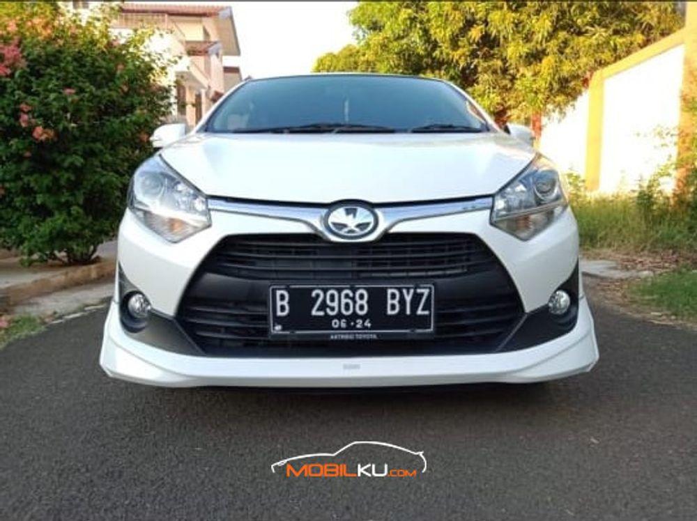Mobil Toyota Agya 2019