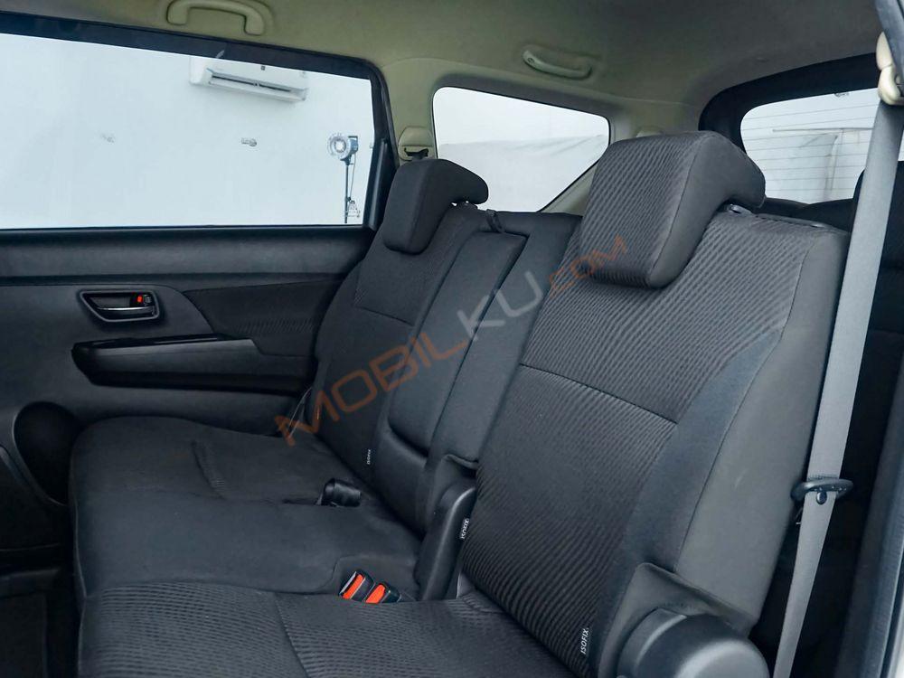 Mobil Suzuki Ertiga 2021