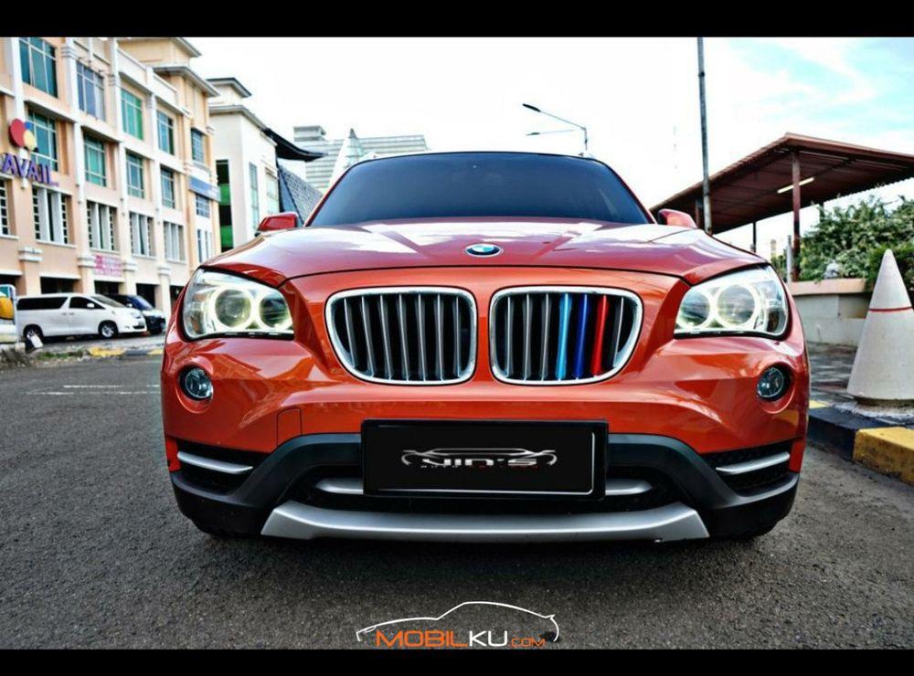 Mobil BMW X1 2013