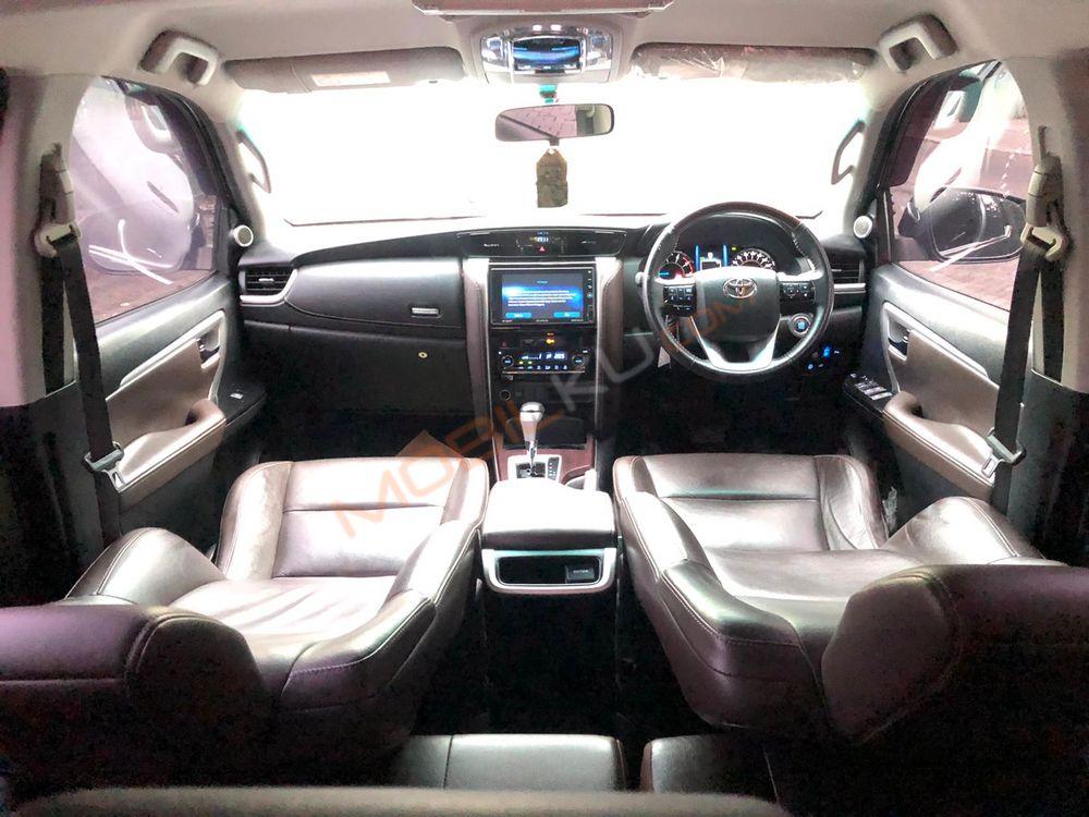 Mobil Toyota Fortuner 2017