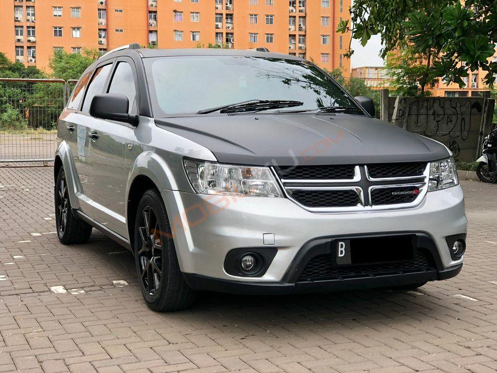 Mobil Dodge Journey 2014