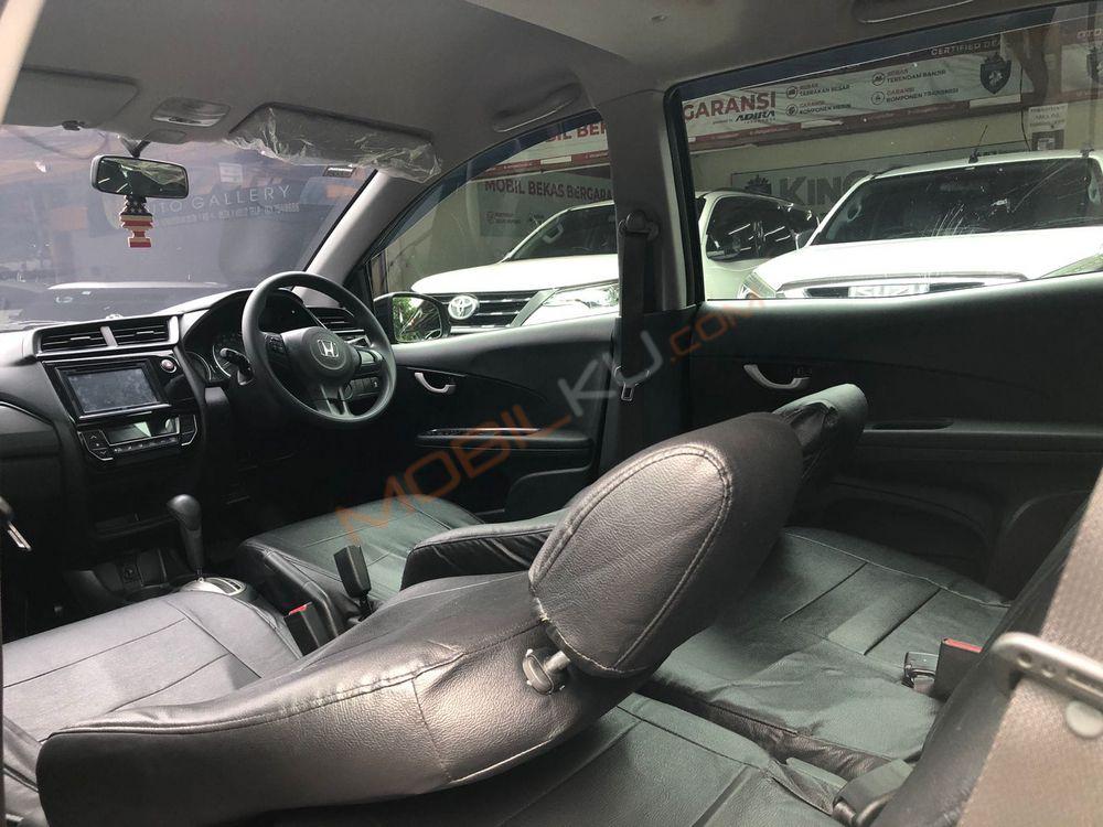 Mobil Honda Mobilio 2017