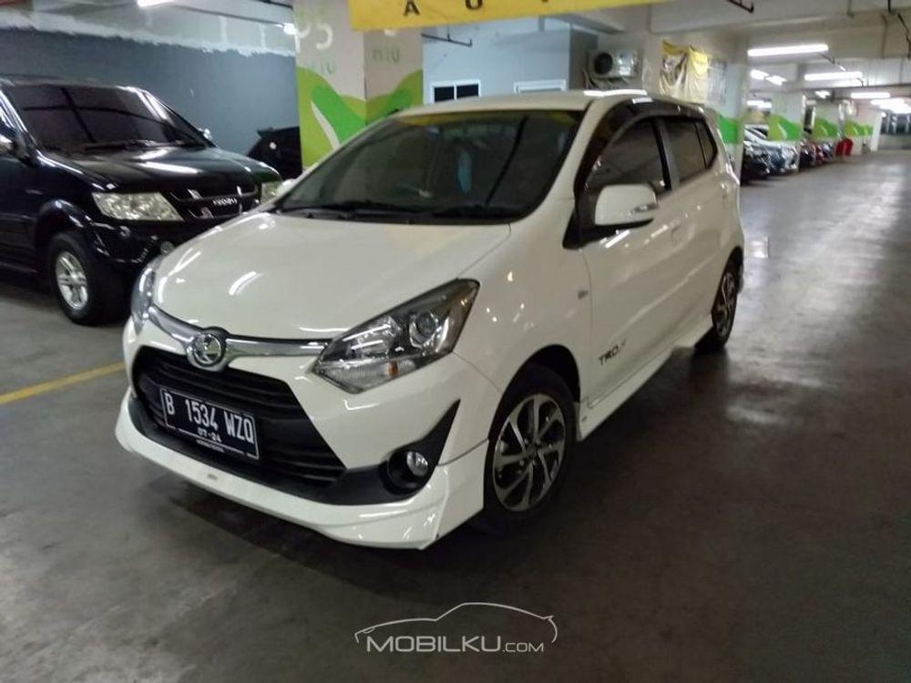 Mobil Toyota Agya 2019