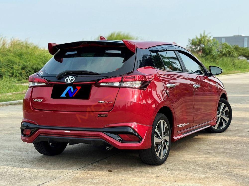 Mobil Toyota Yaris 2018
