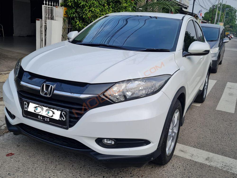 Mobil Honda HR-V 2015