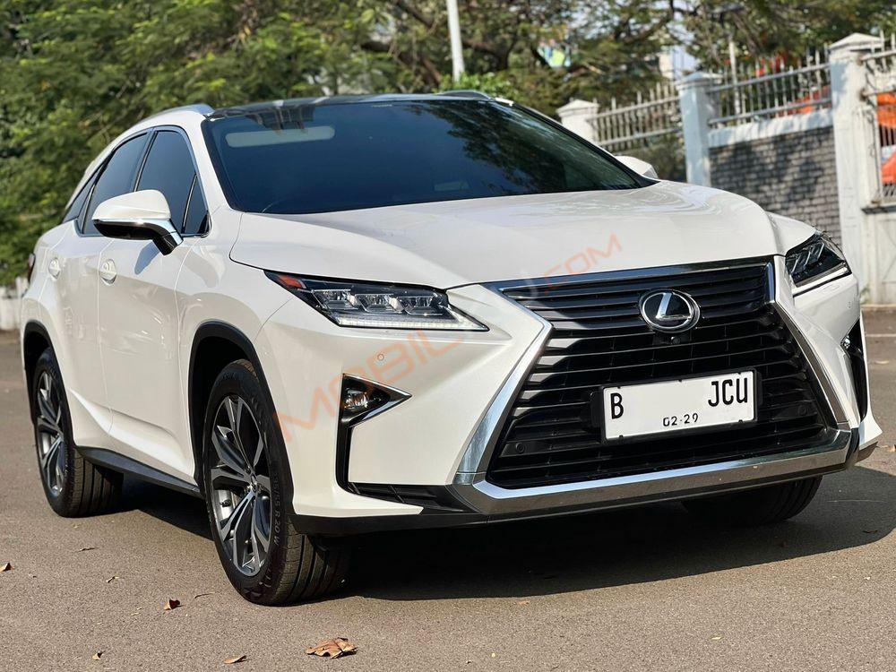 Mobil Lexus RX 2018