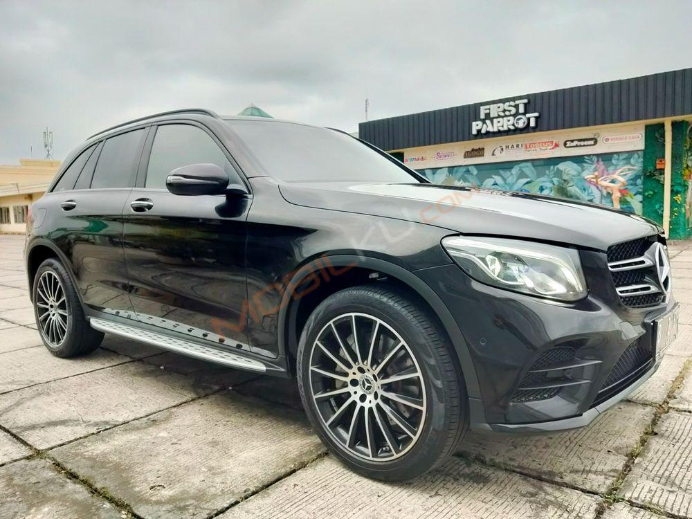 Mobil Mercedes-Benz GLC 2019