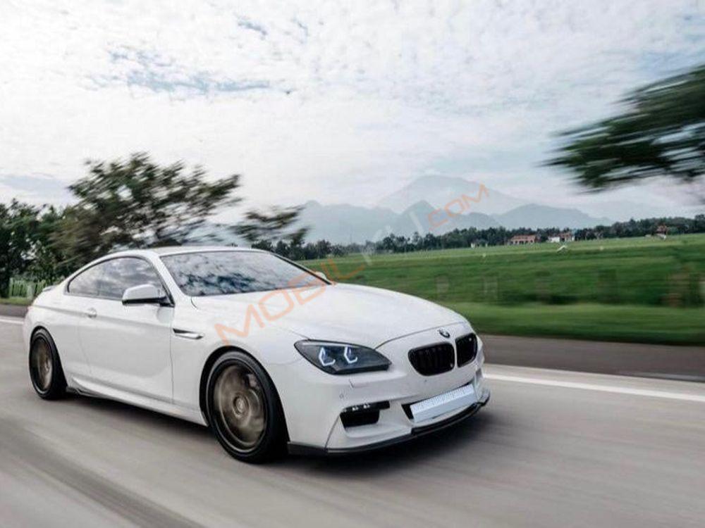 Mobil BMW 6 Series 2012