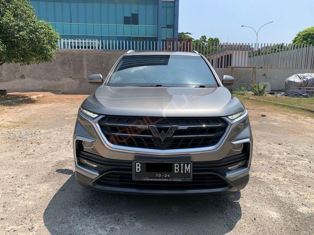 Mobil Wuling Almaz 2019