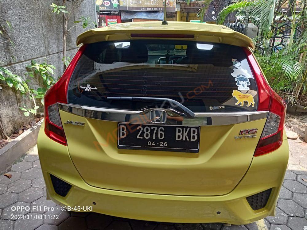 Mobil Honda Jazz 2016