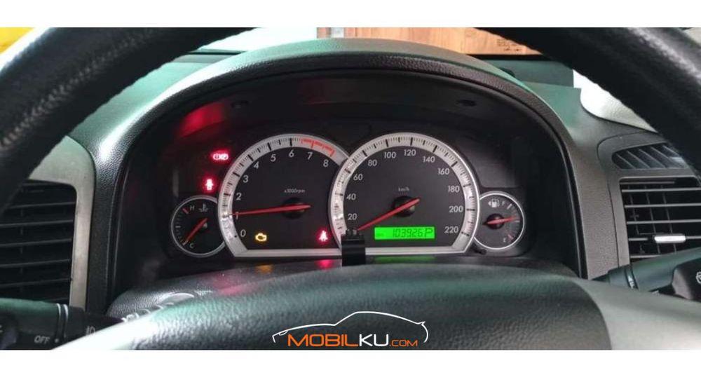 Mobil Chevrolet Captiva 2008